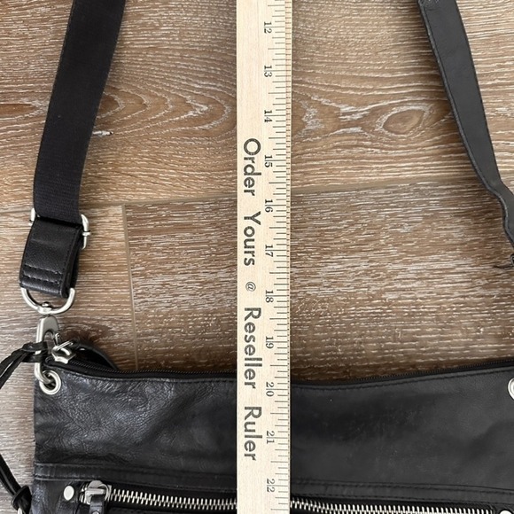 Fossil Shoulder Bag Black Patchwork Leather Boho Y2K 2000 Adjustable Strap Purse - Picture 11 of 12